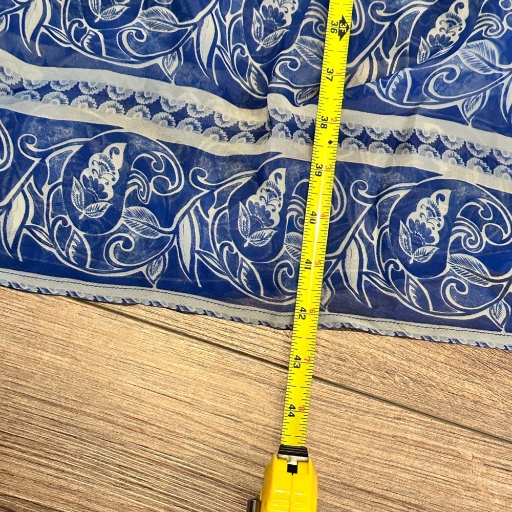 NWOT Anthropologie Love the Label Blue and White Raquel Skirt in Arabesque XS - Picture 8 of 9